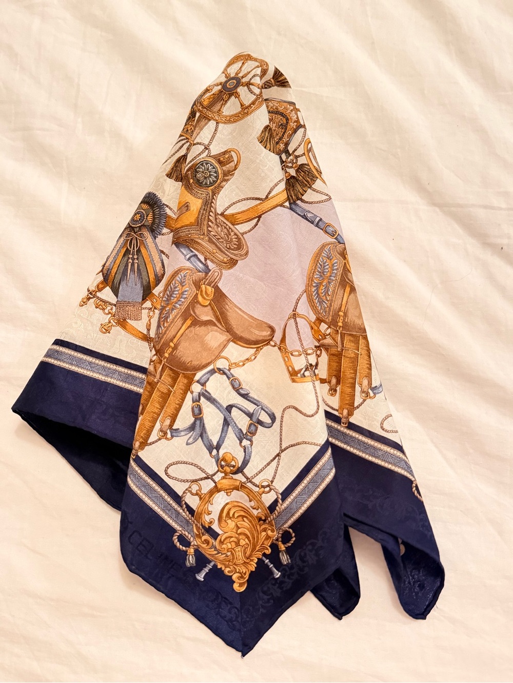 Vintage CELINE scarf - Picture 3 of 3
